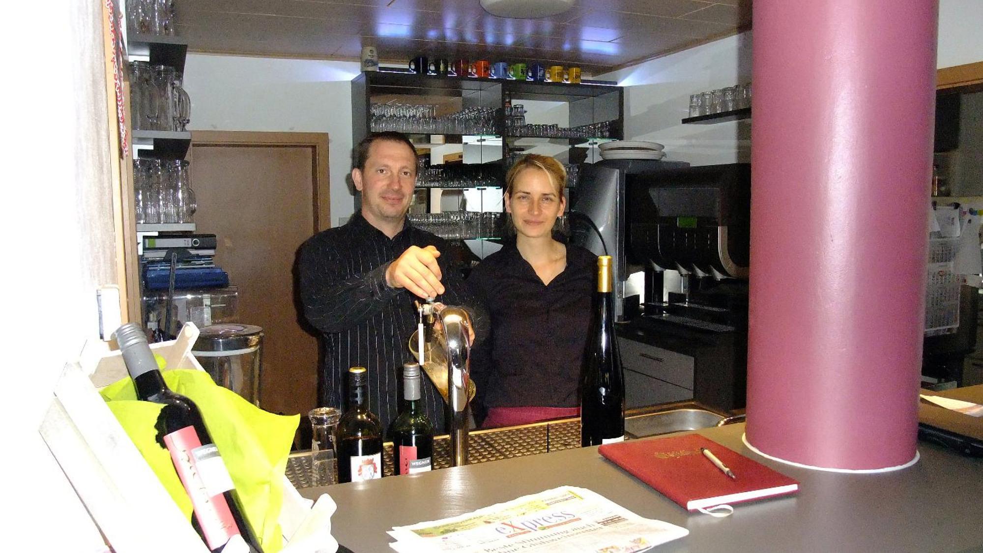 Café&Pension Am Brunnen Parchim Extérieur photo